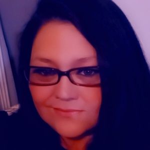 Meet your Posher, Becky